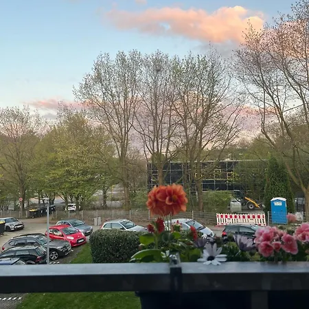 Appartement Geraeumige 1-zimmer-wohnung Mit Balkon Bielefeld